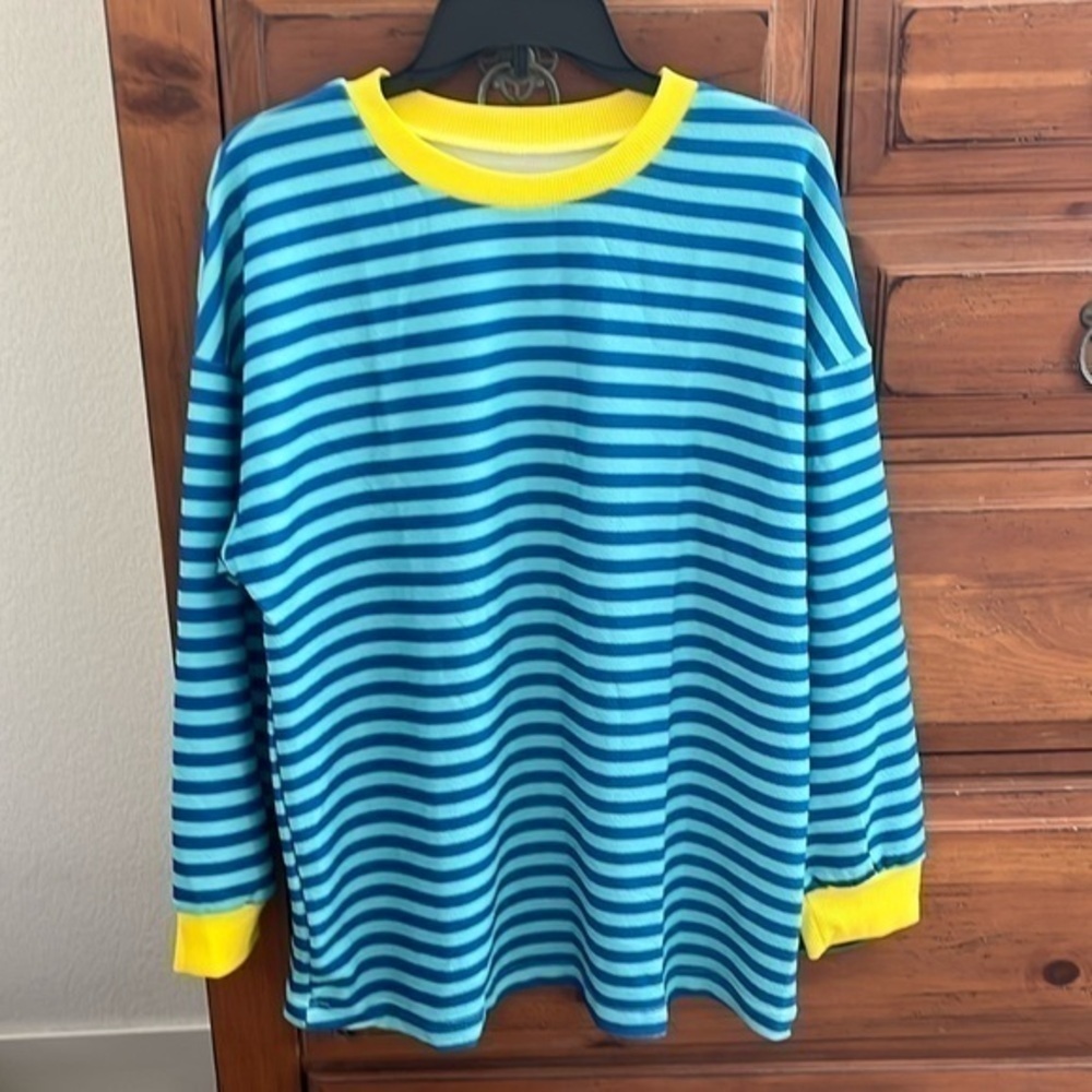 Women’s Bright Blue Striped Top With Yellow Trim Size XL NWOT
